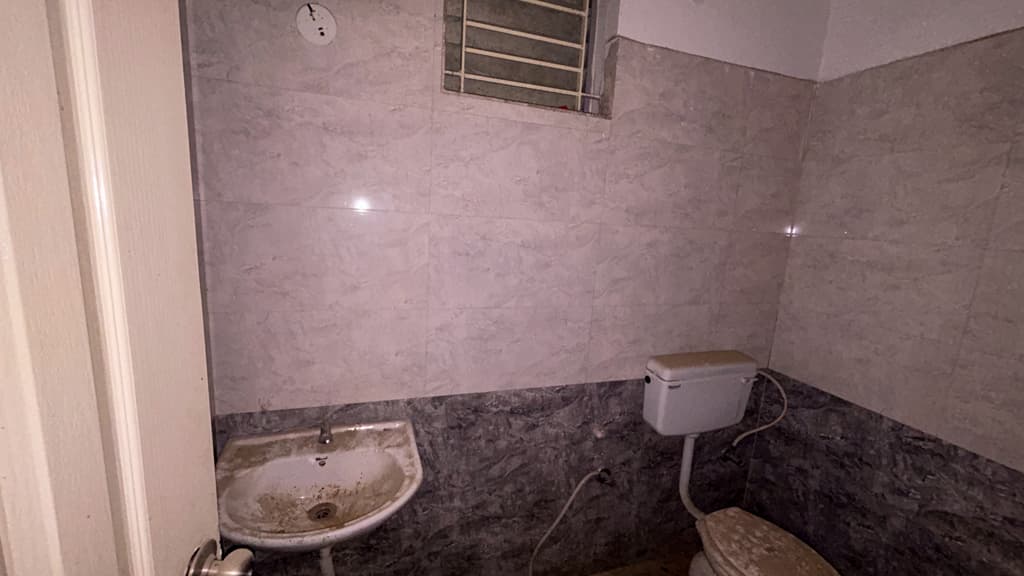 Property Photos 11