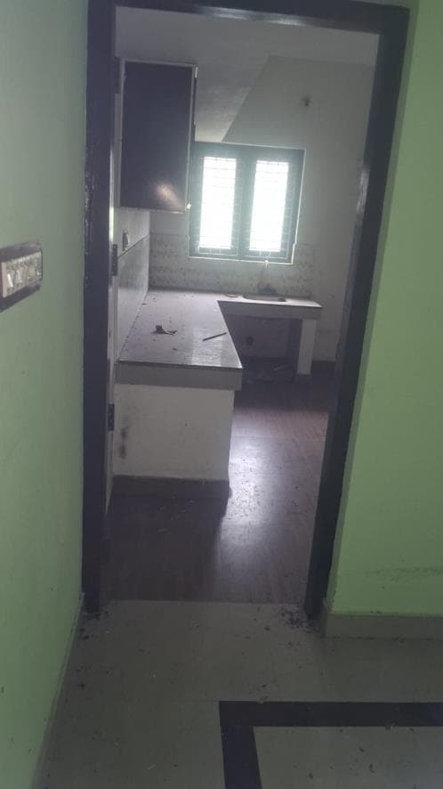 Property Photos 17