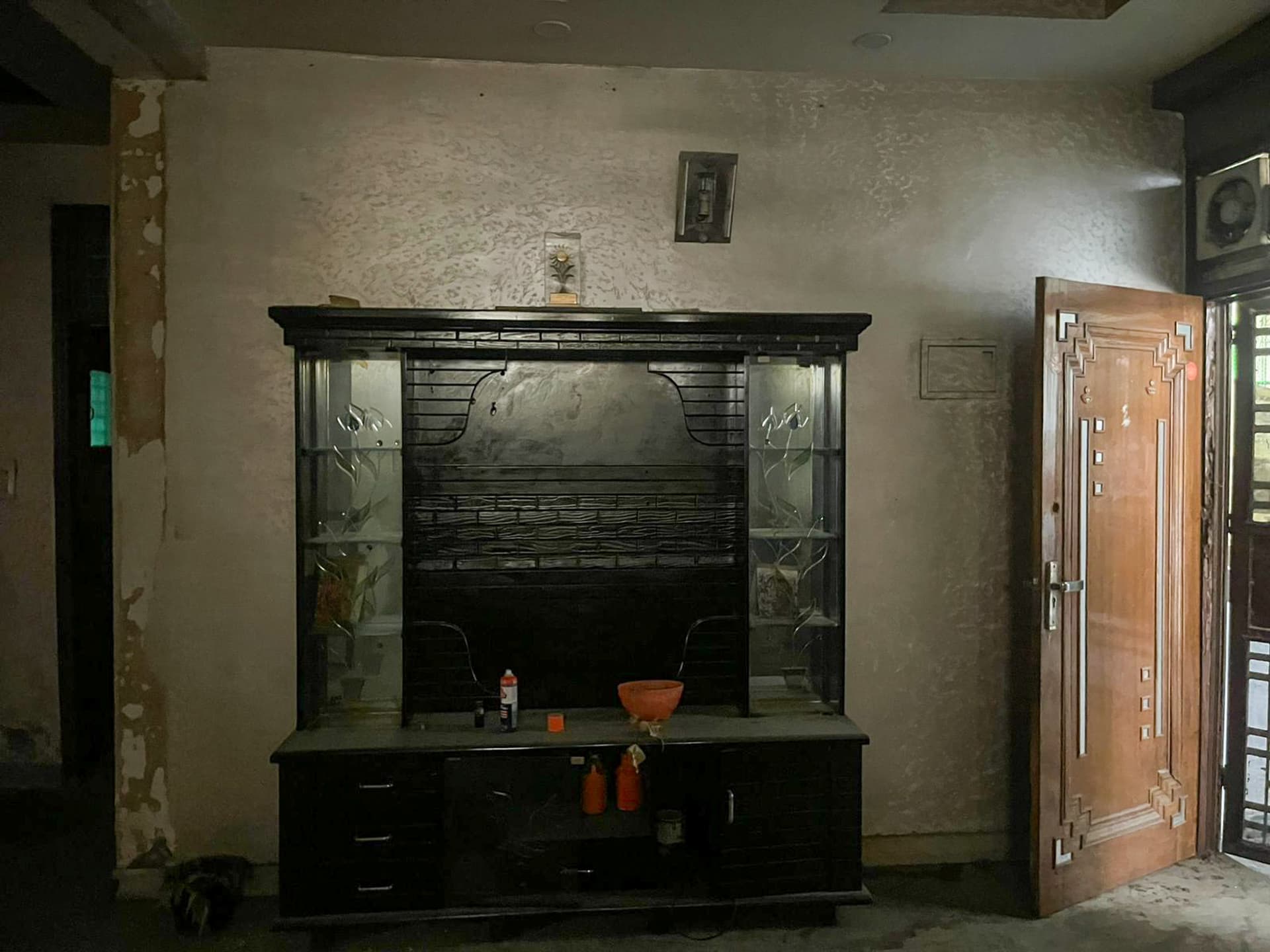Property Photos 32