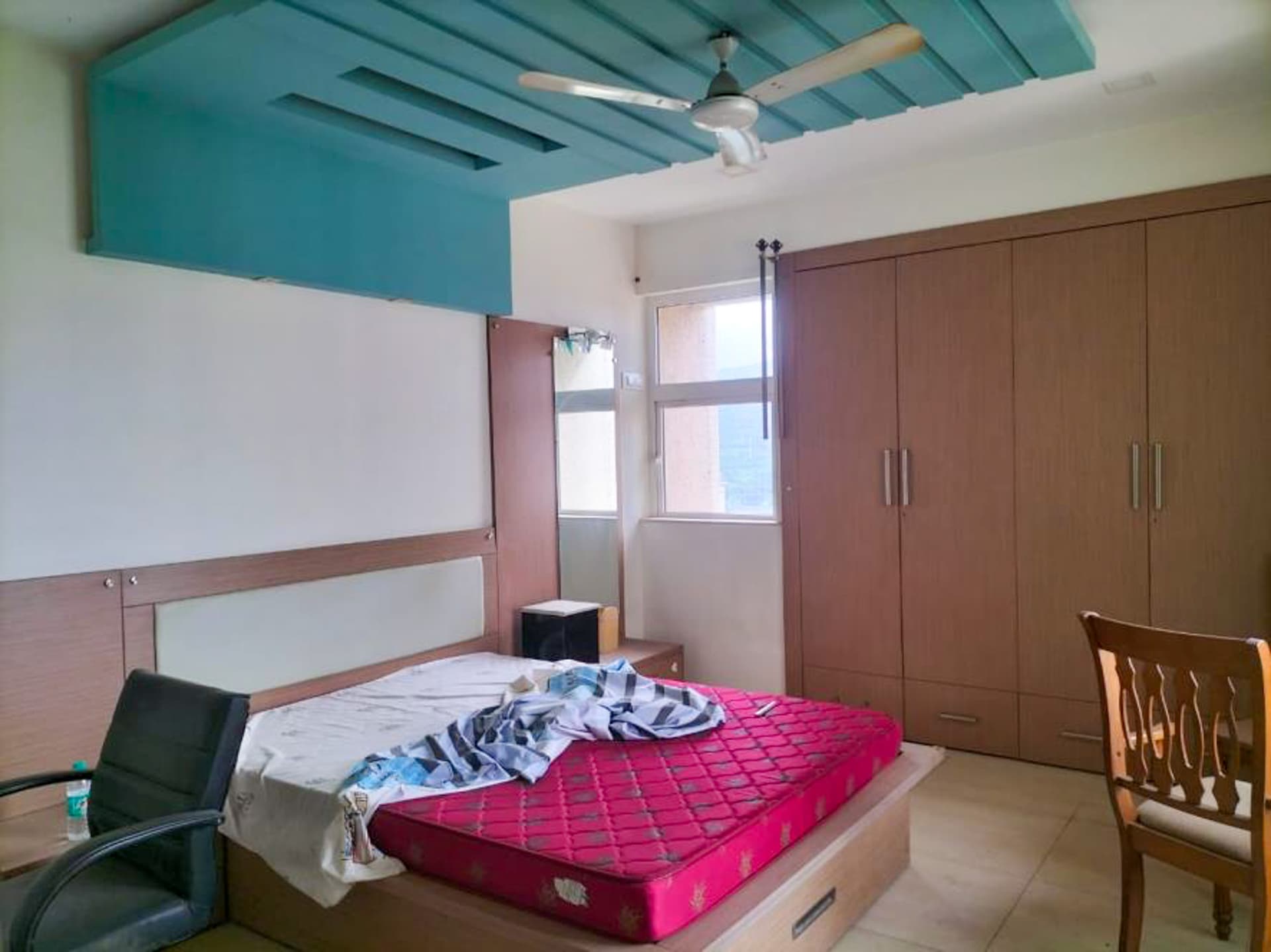 Property Photos 8
