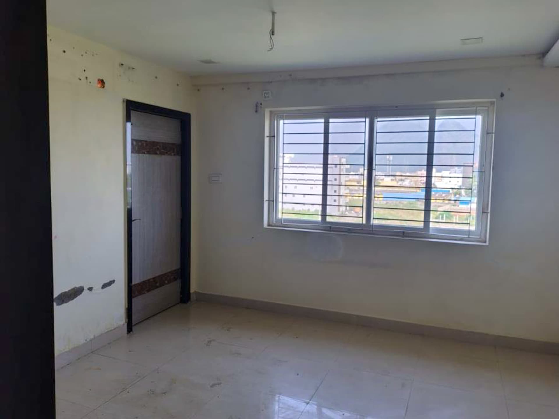 Property Photos 8