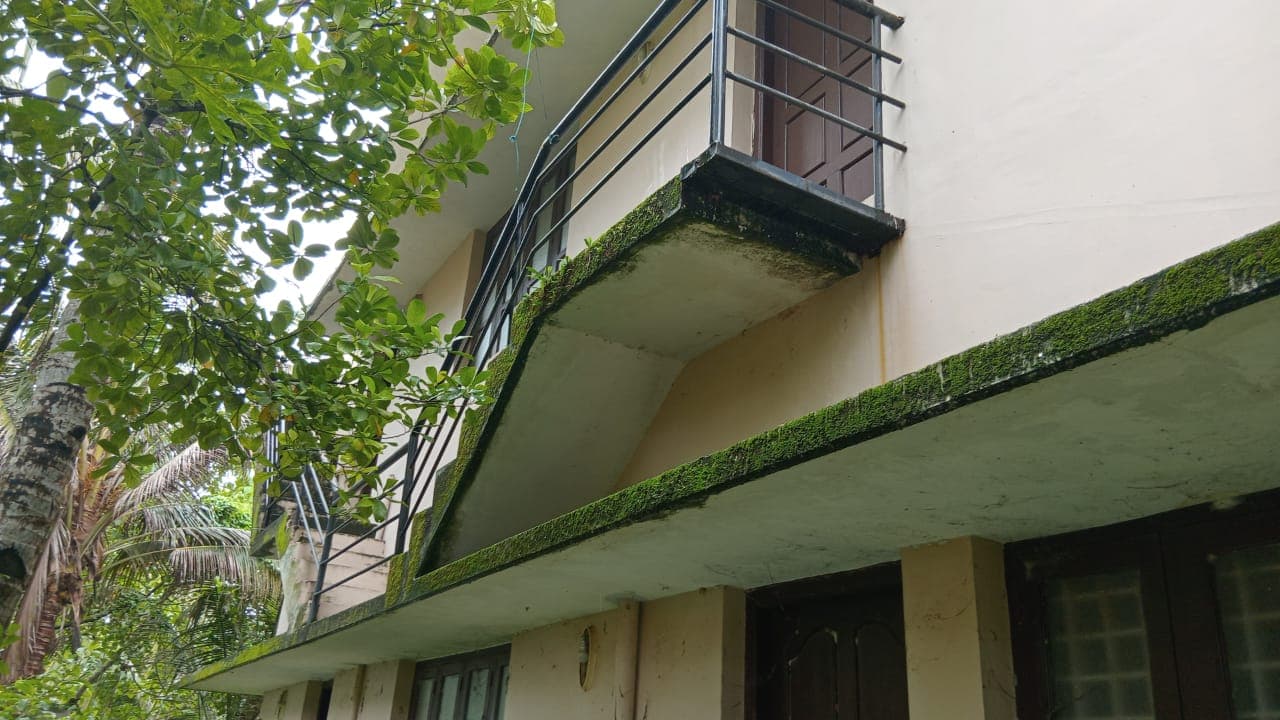 Property Photos 5