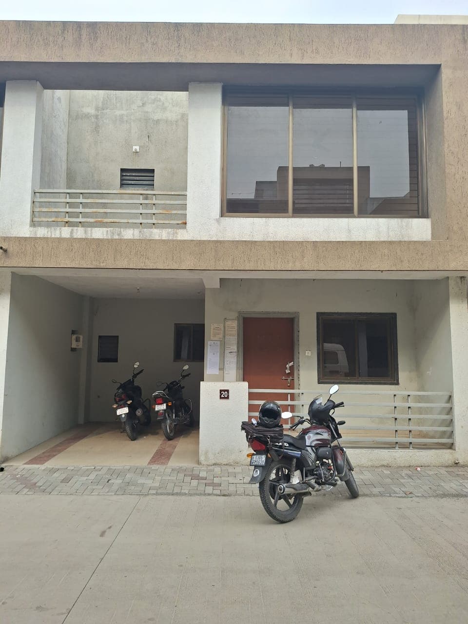 Property Photos 1