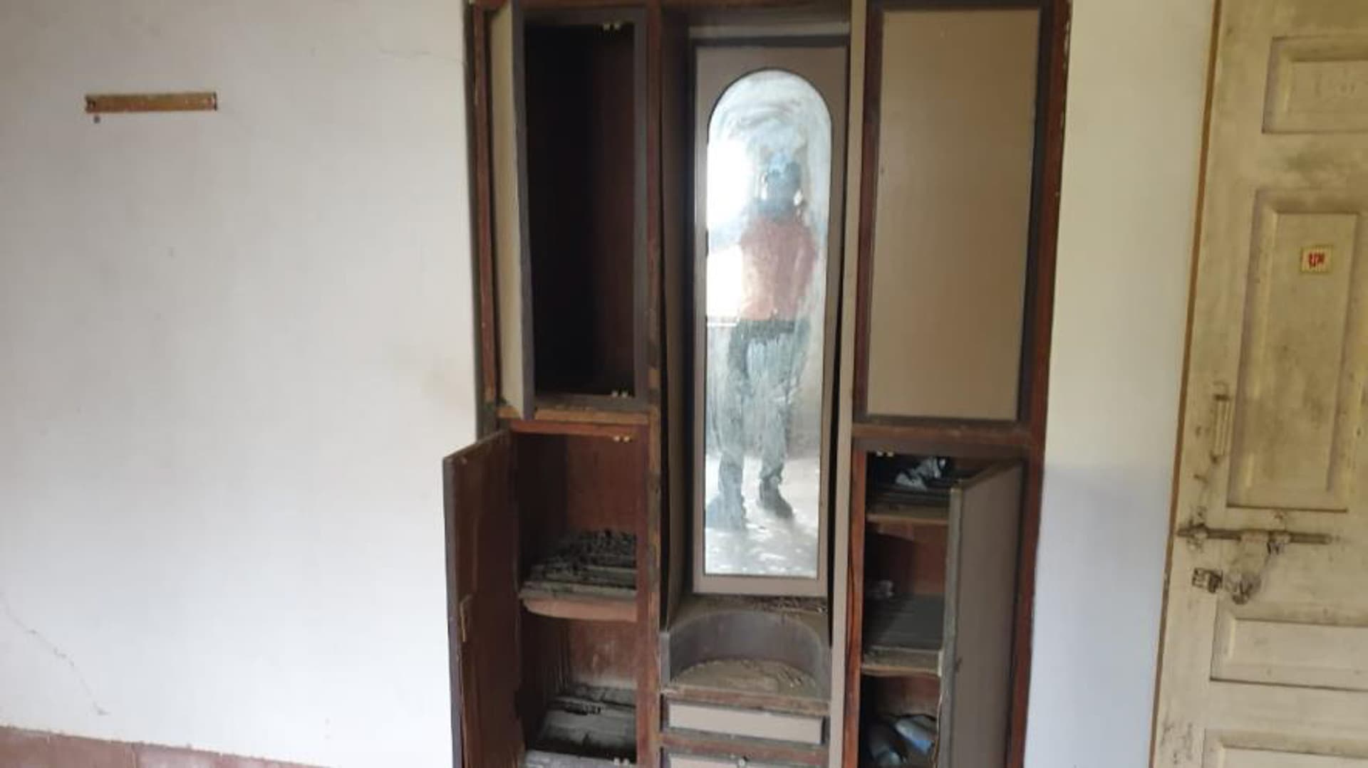 Property Photos 8