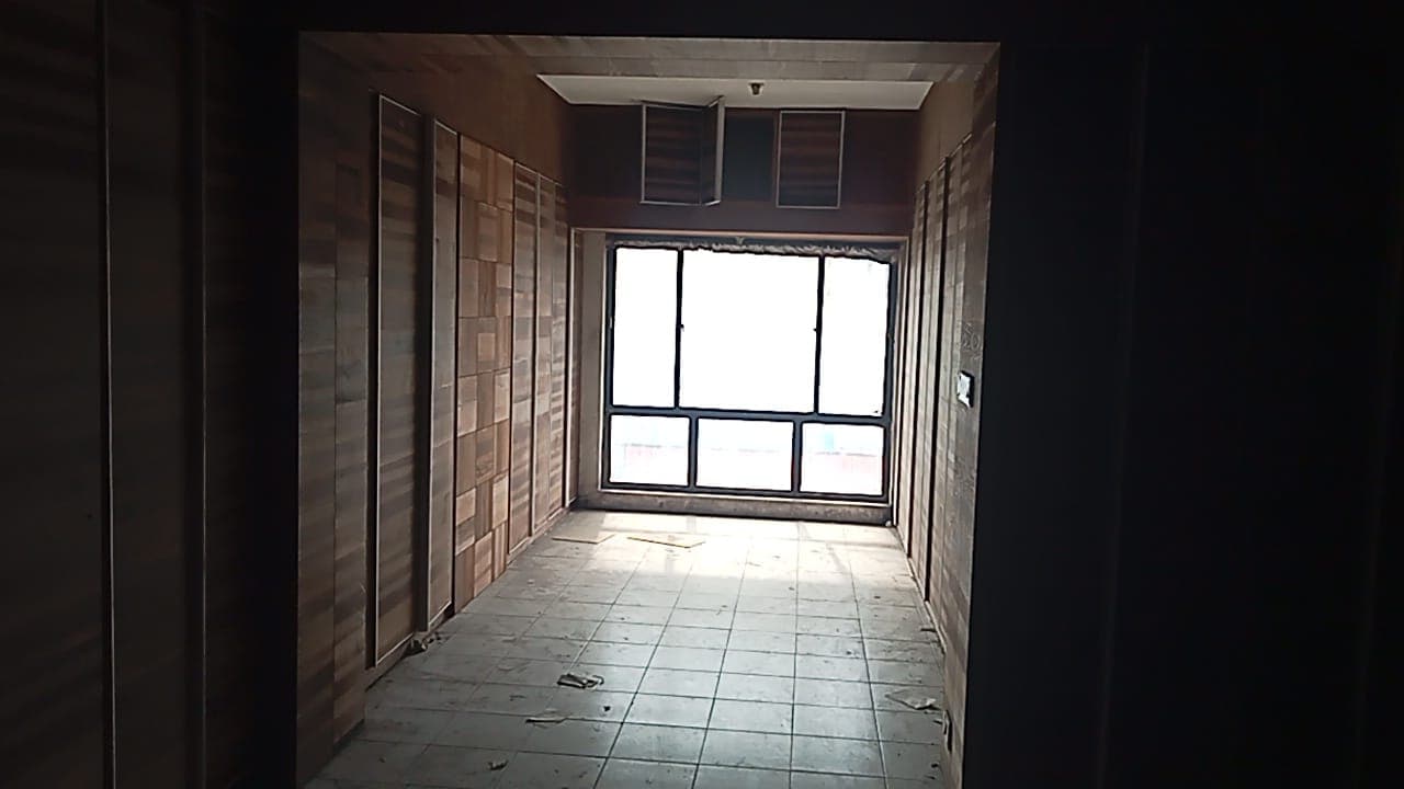 Property Photos 8