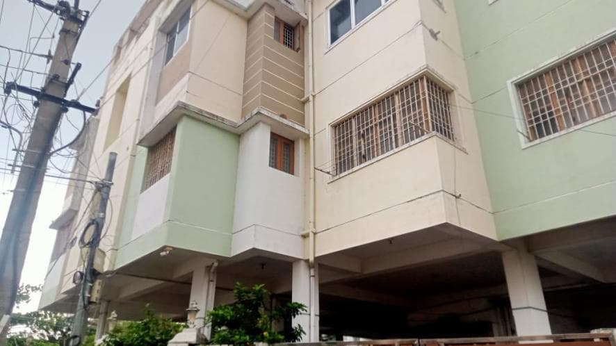 Property Photos 15