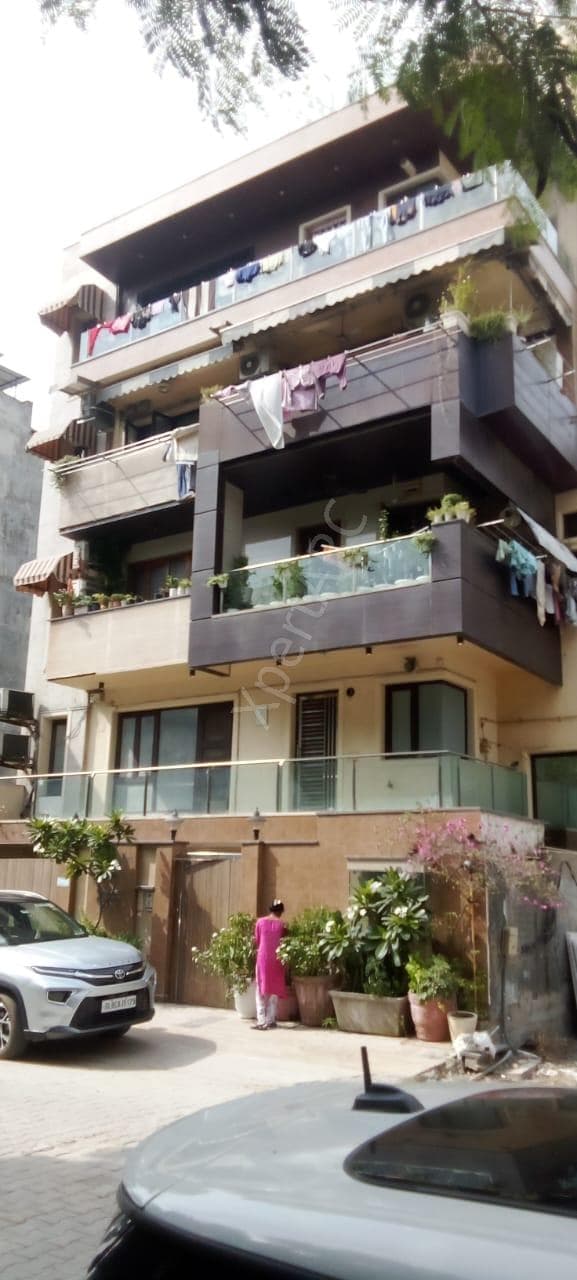 Property Photos 6