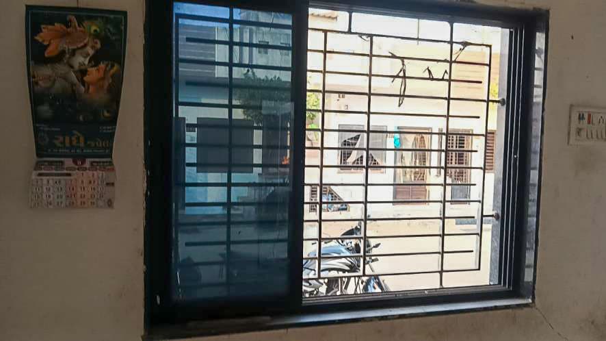 Property Photos 12