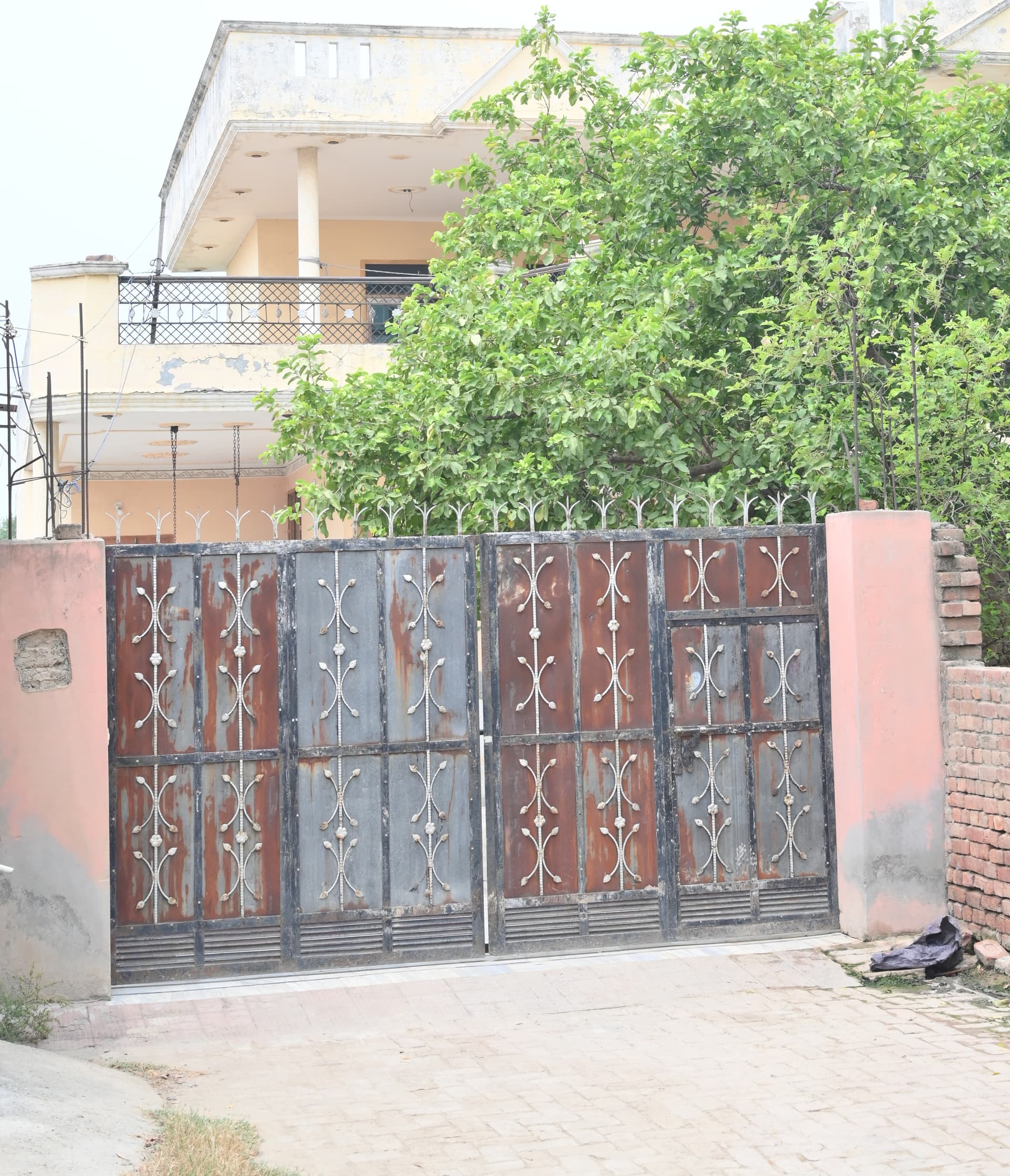 Property Photos 1