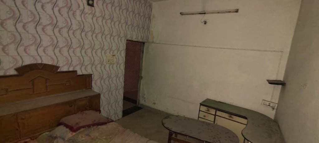 Property Photos 6