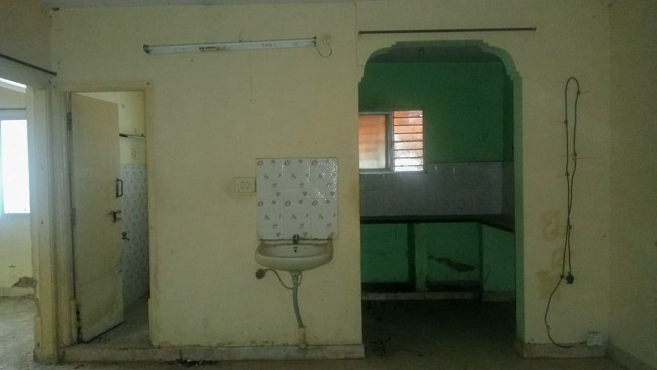 Property Photos 8