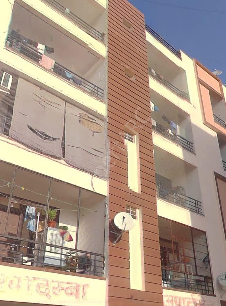 Property Photos 7
