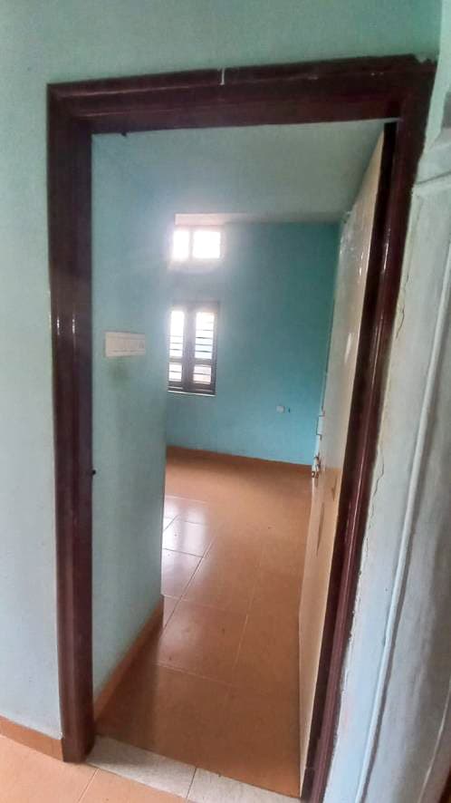 Property Photos 8