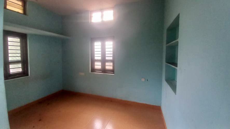 Property Photos 7