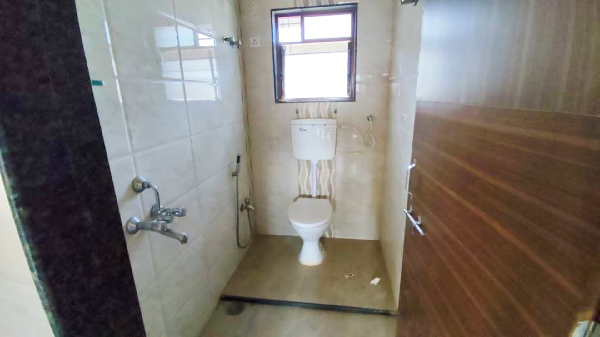 Property Photos 23