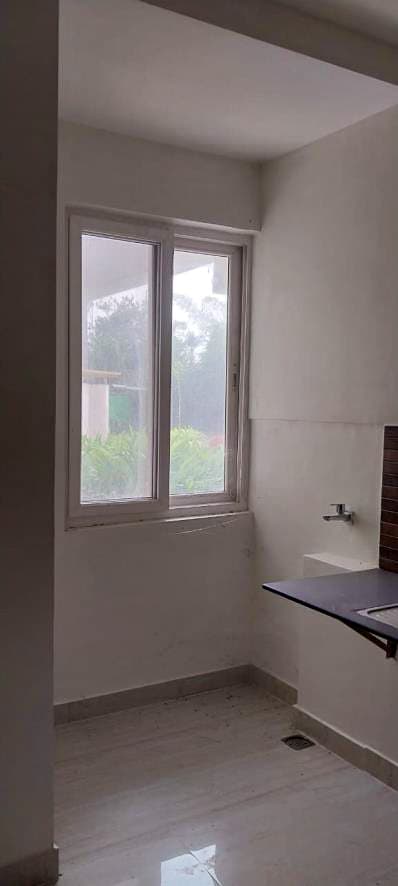 Property Photos 18