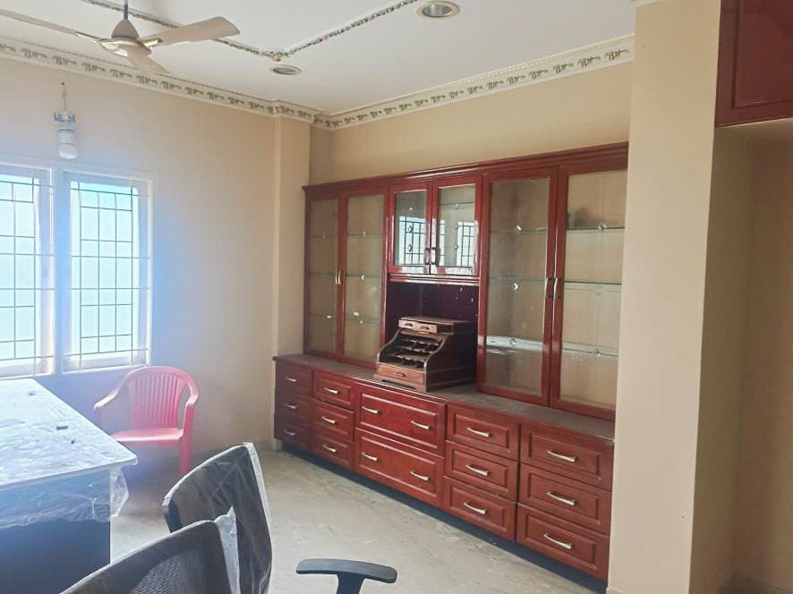 Property Photos 9