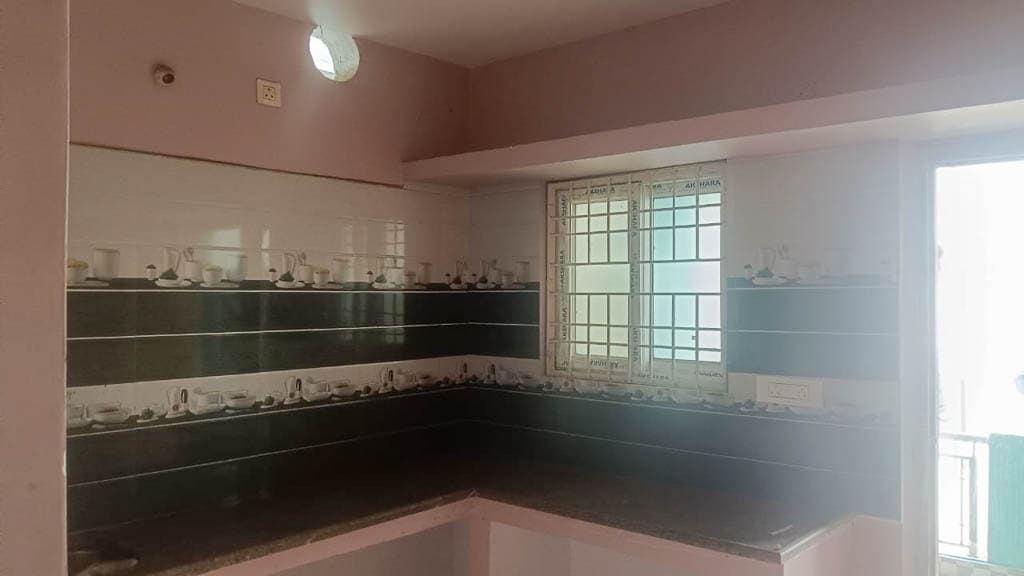 Property Photos 6