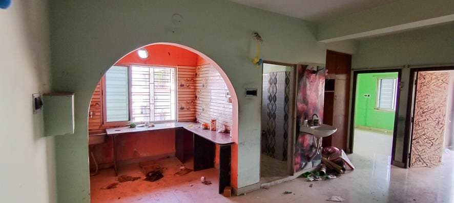 Property Photos 18