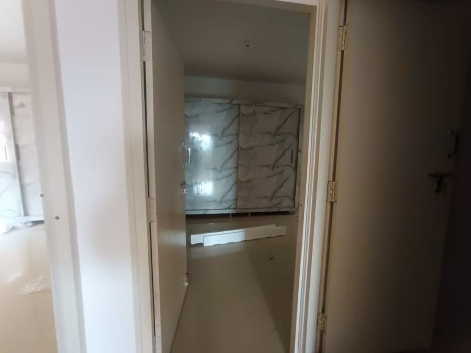 Property Photos 25