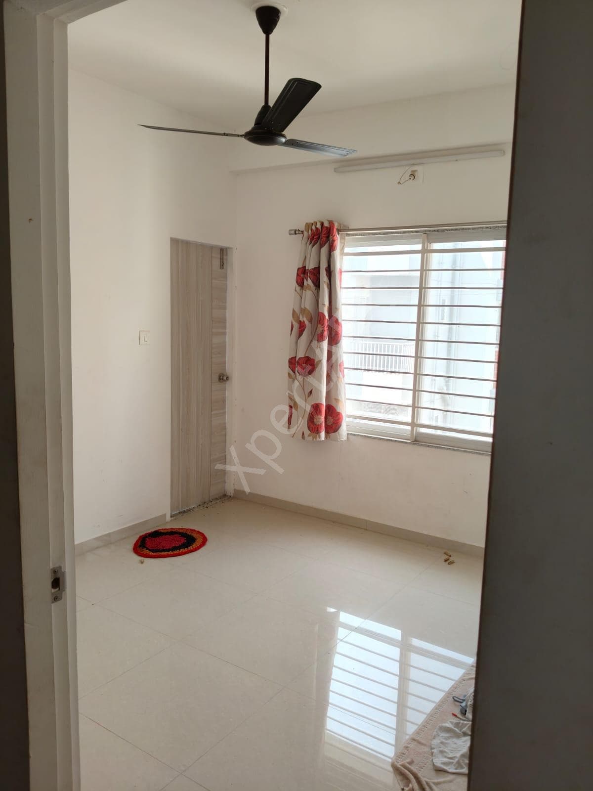 Property Photos 8