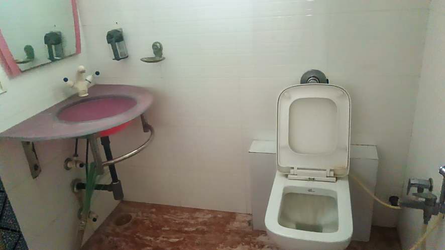 Property Photos 6