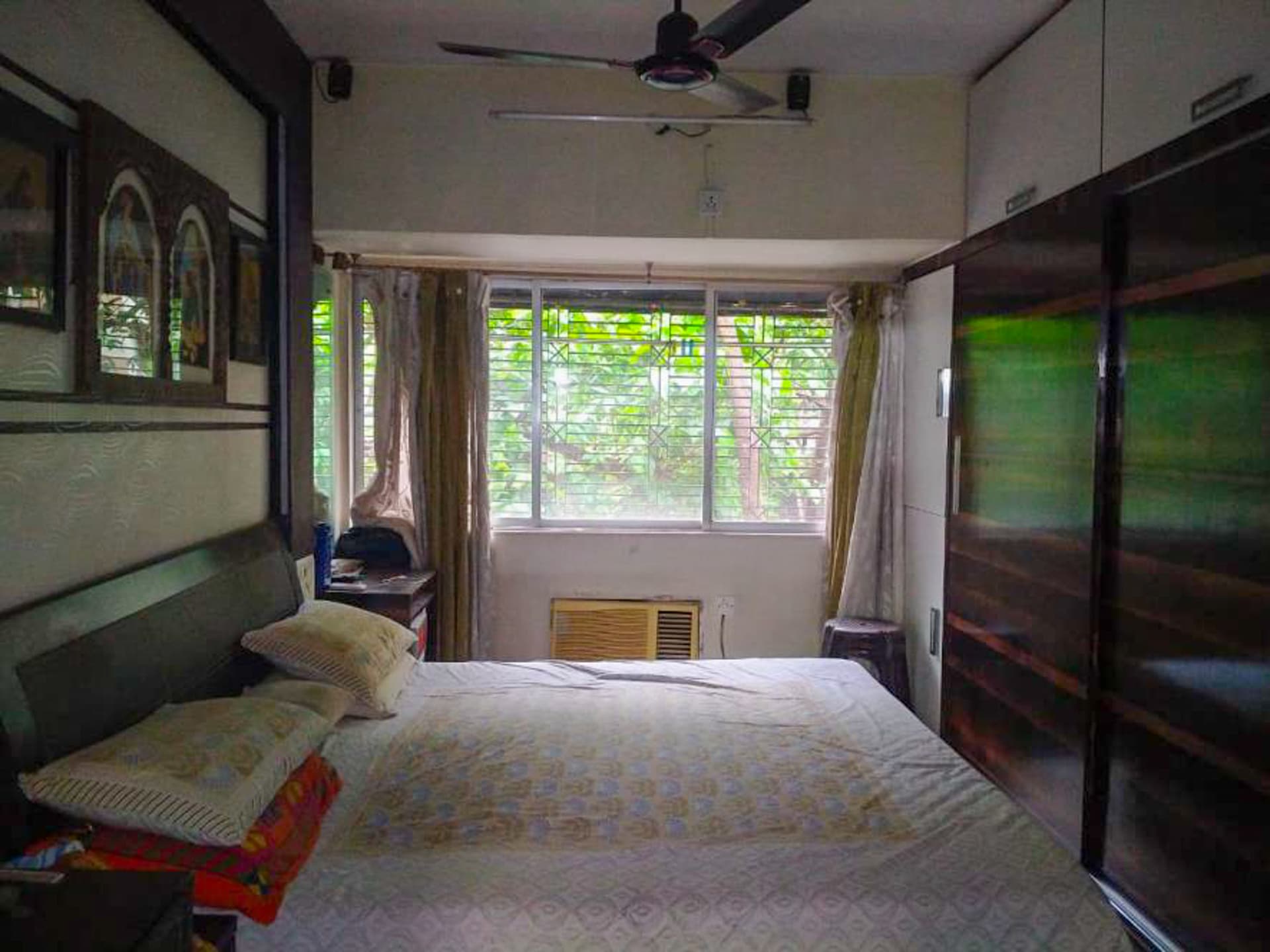 Property Photos 8