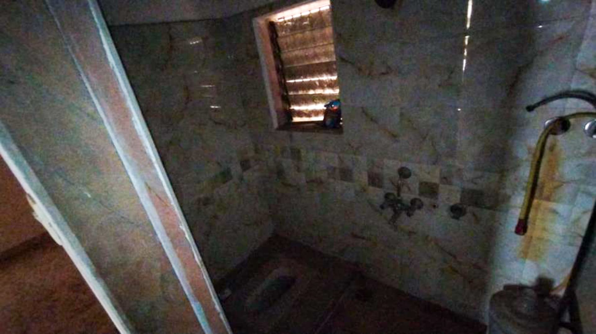Property Photos 9