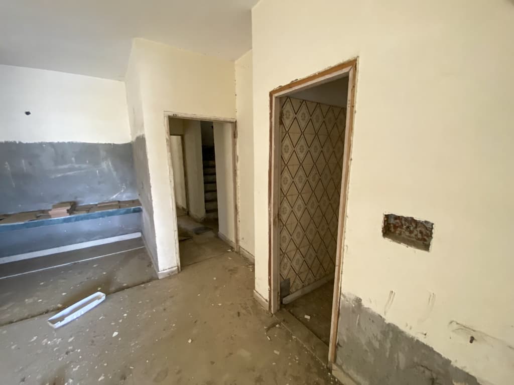 Property Photos 6