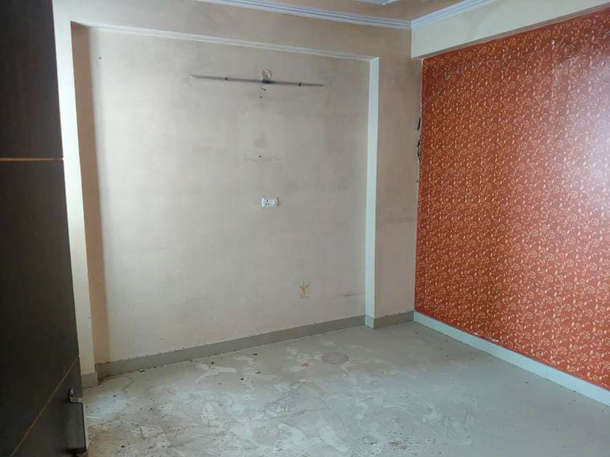 Property Photos 28