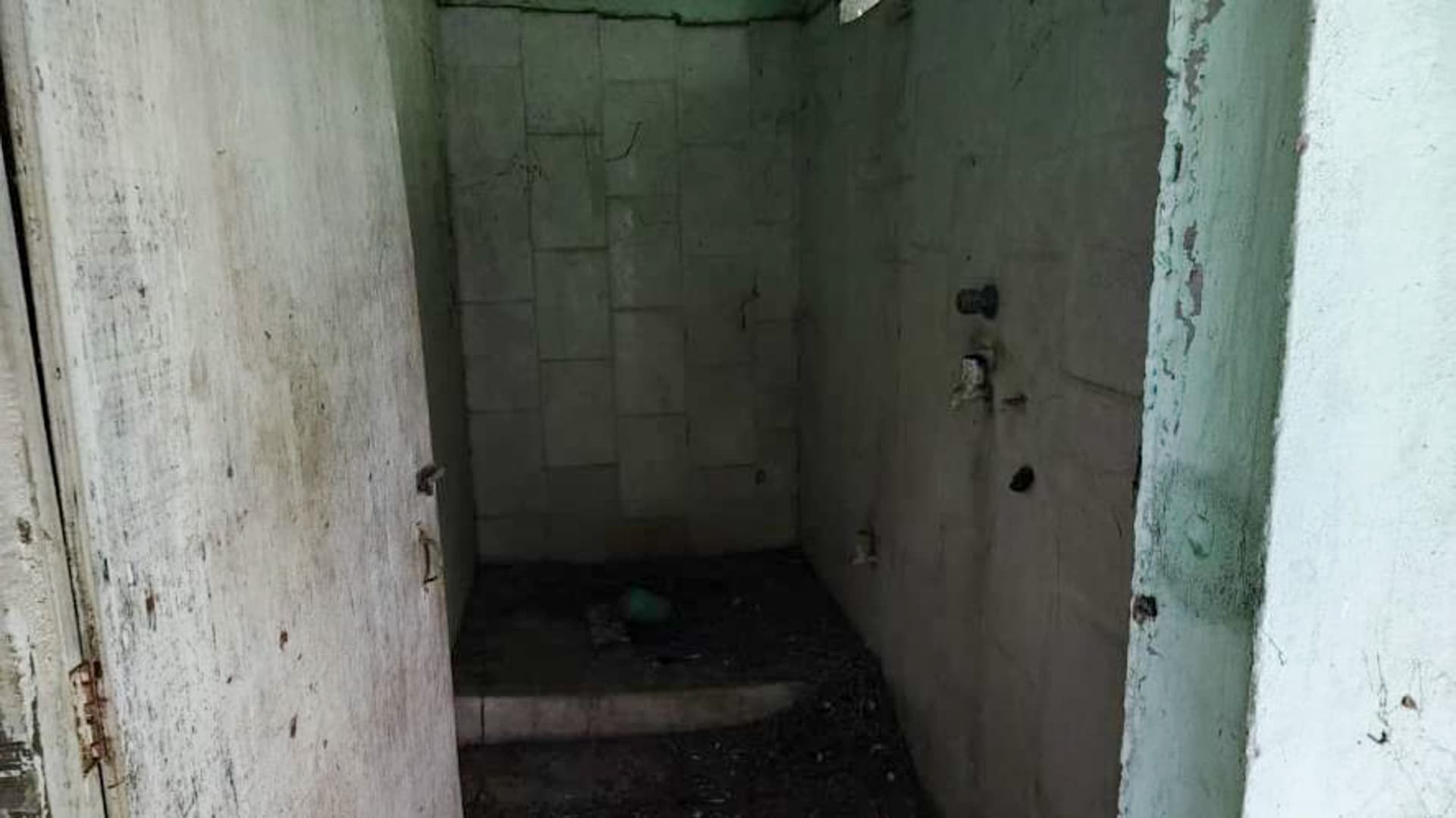 Property Photos 14