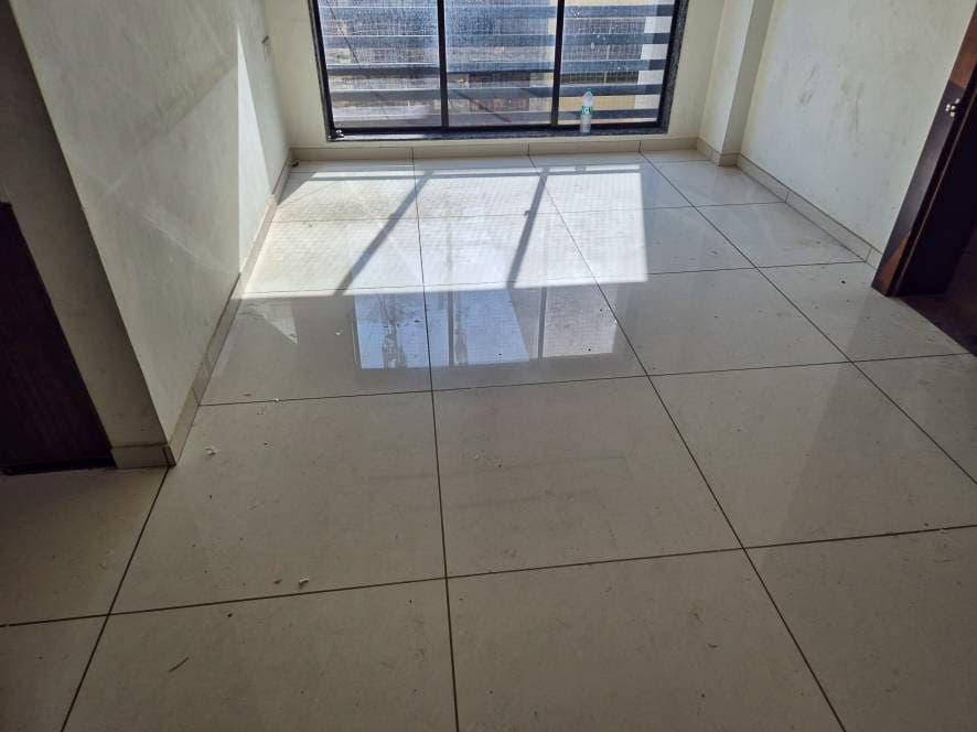 Property Photos 18