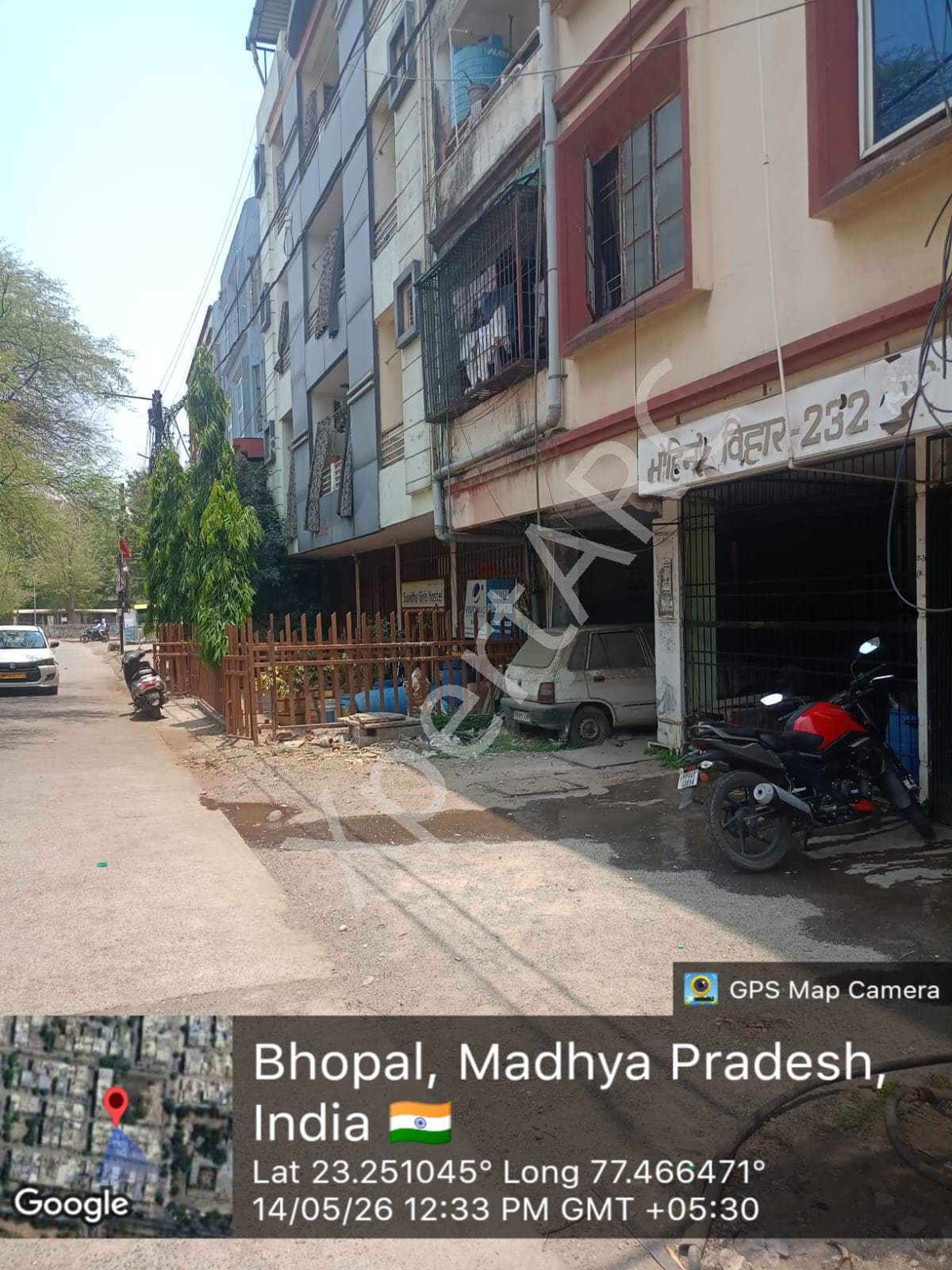 Property Photos 17