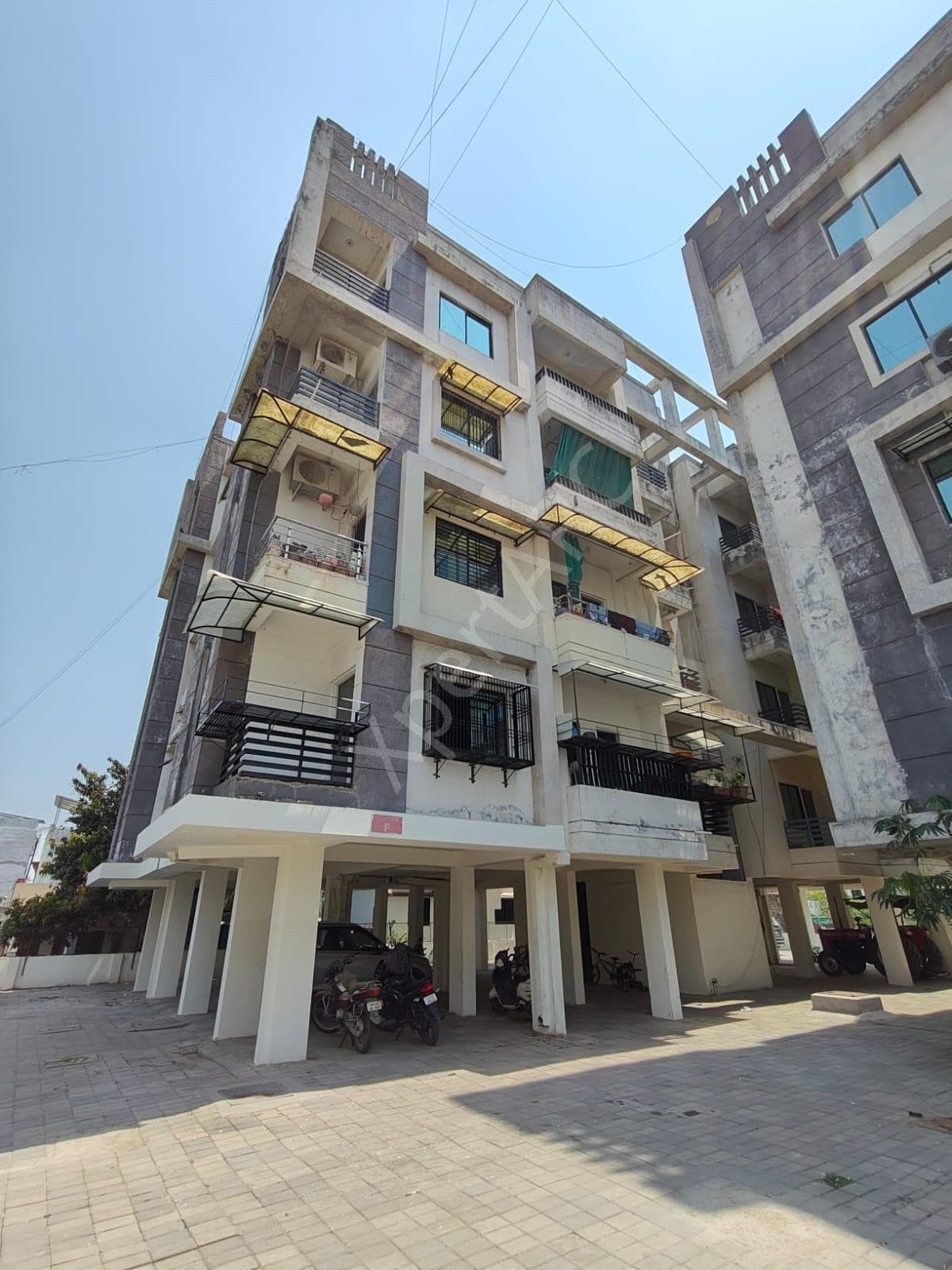 Property Photos 19