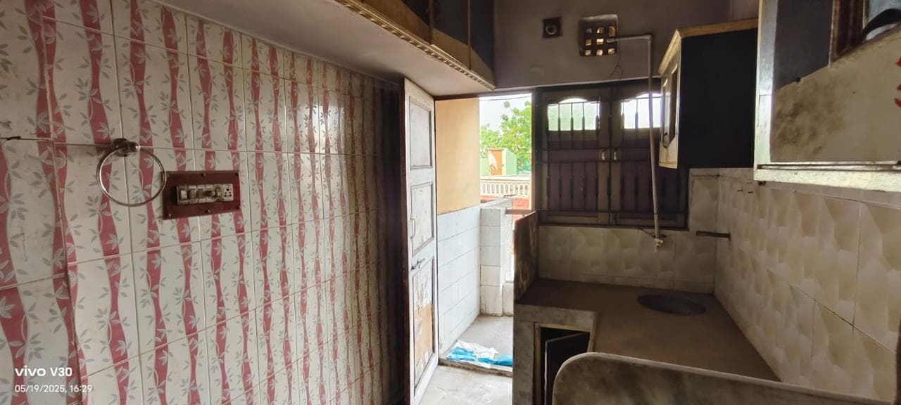 Property Photos 6