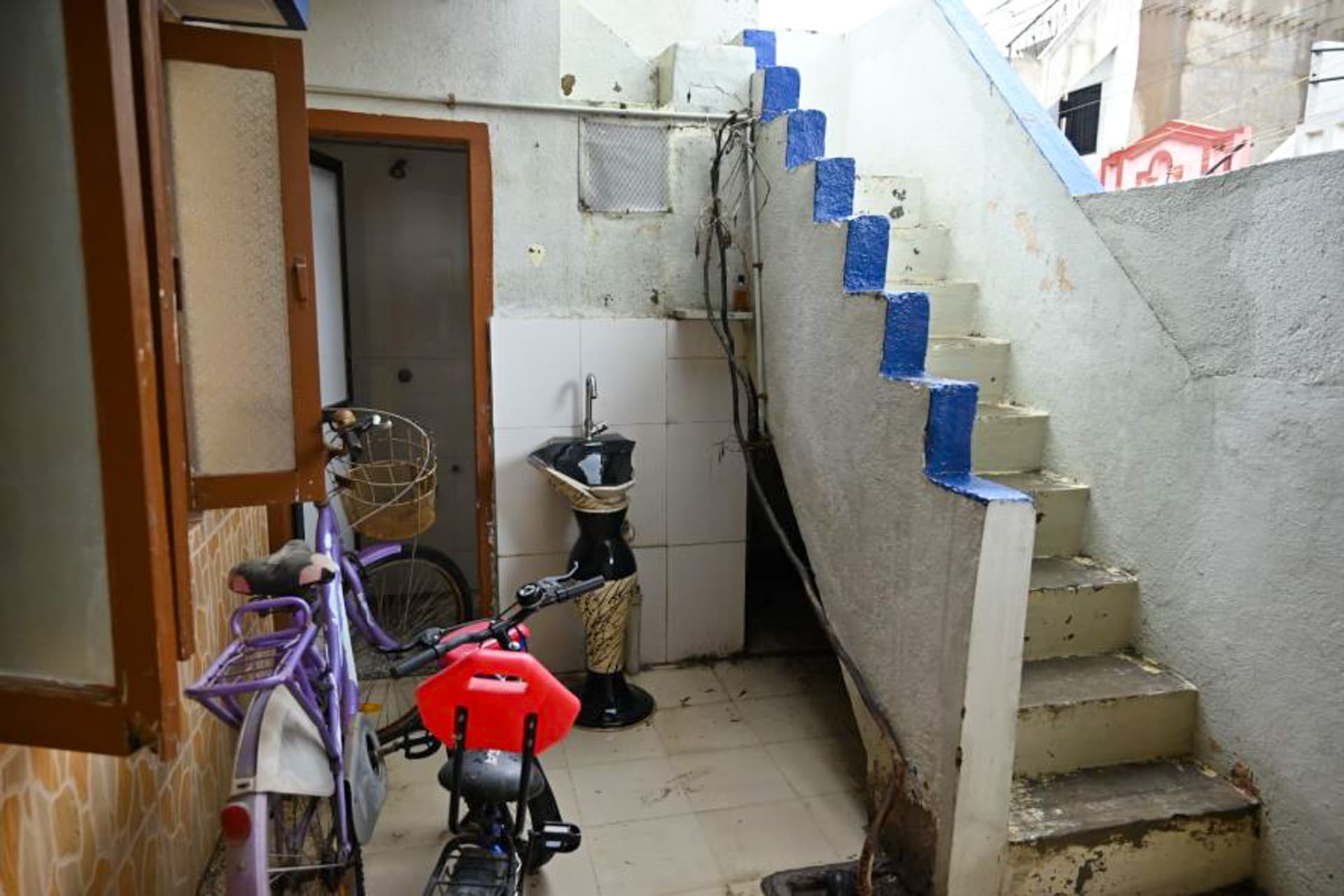 Property Photos 7
