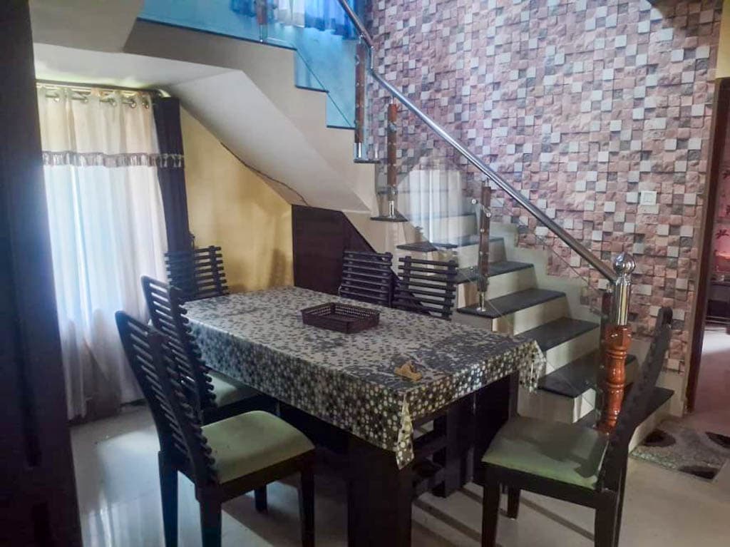 Property Photos 6