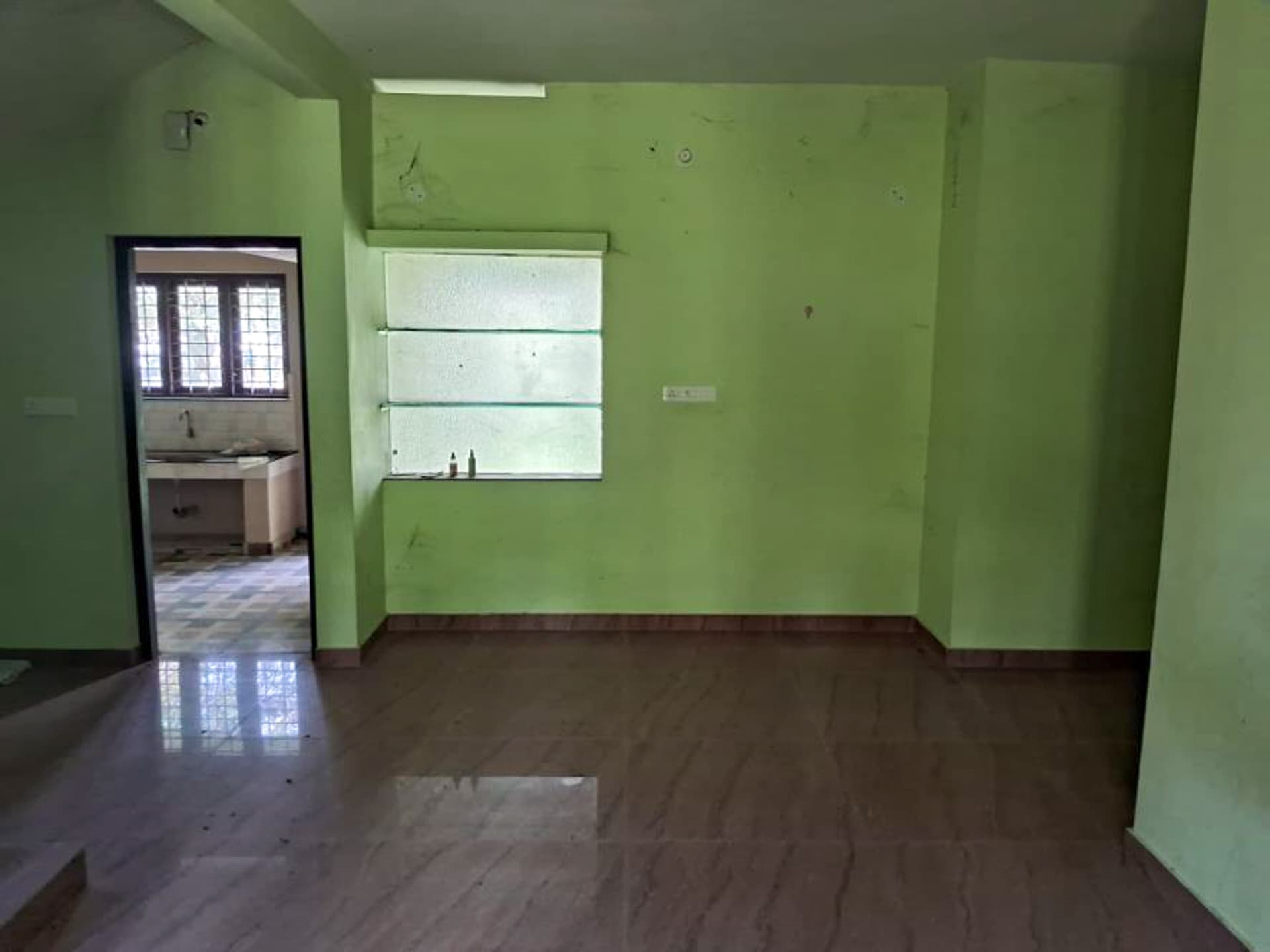Property Photos 11