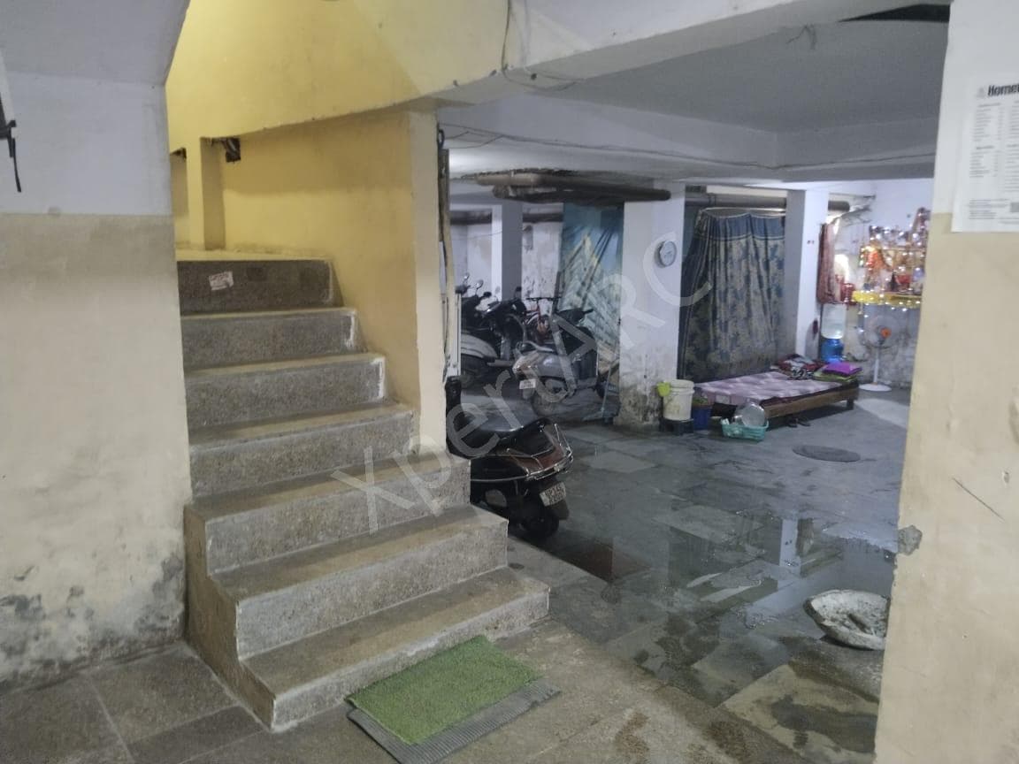 Property Photos 9