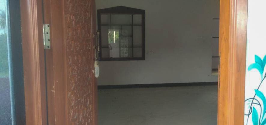 Property Photos 12