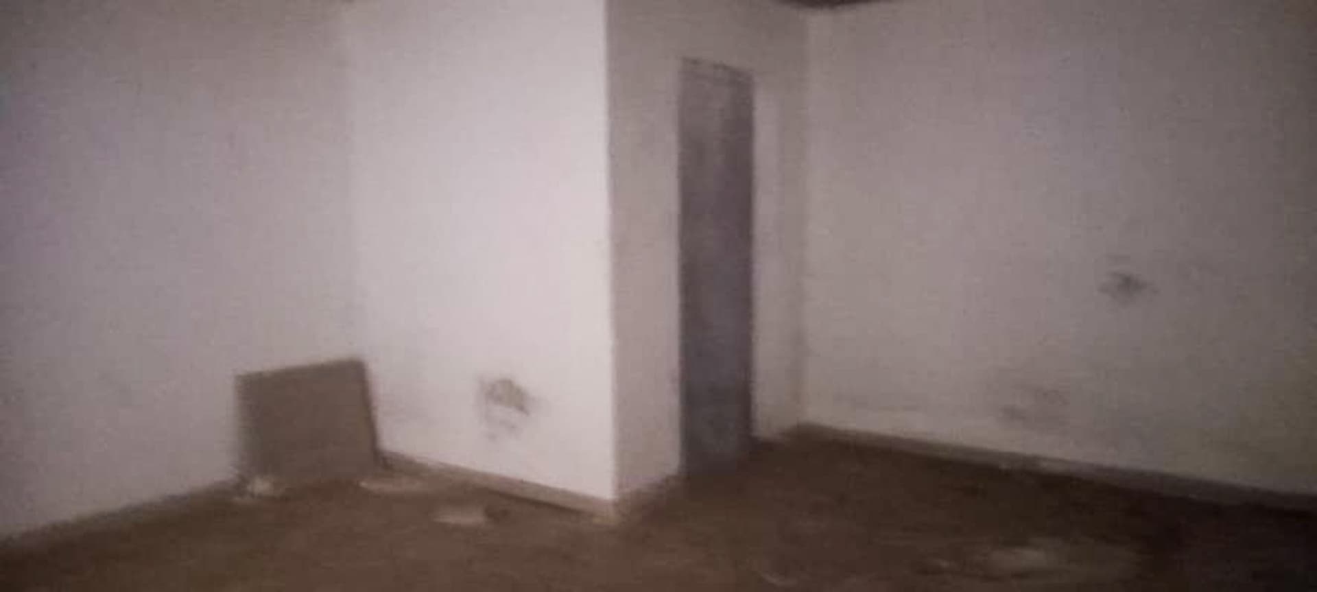 Property Photos 18
