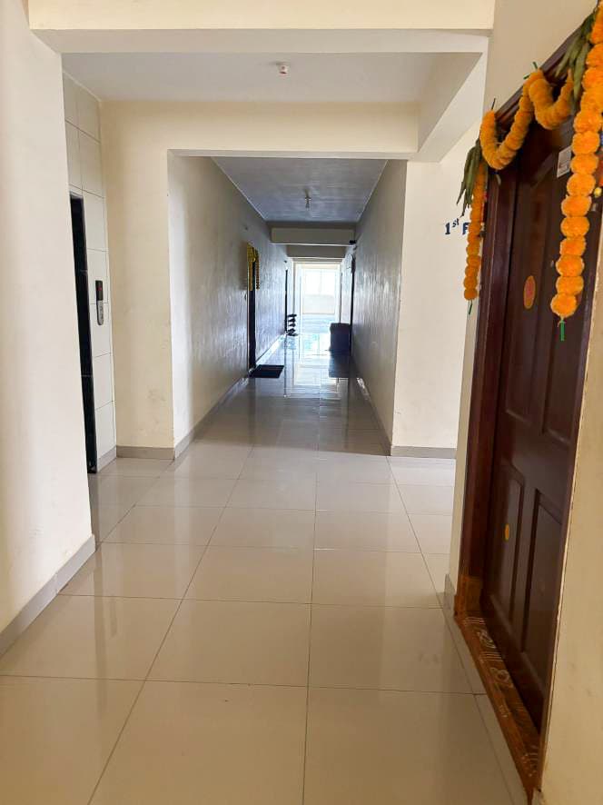 Property Photos 6