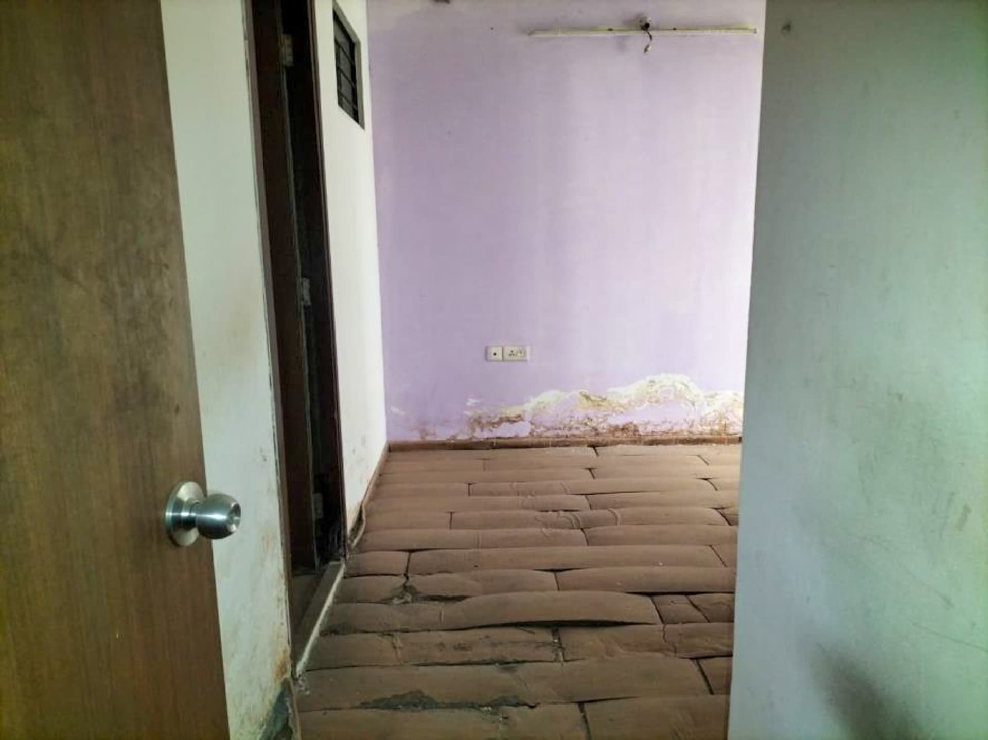 Property Photos 6