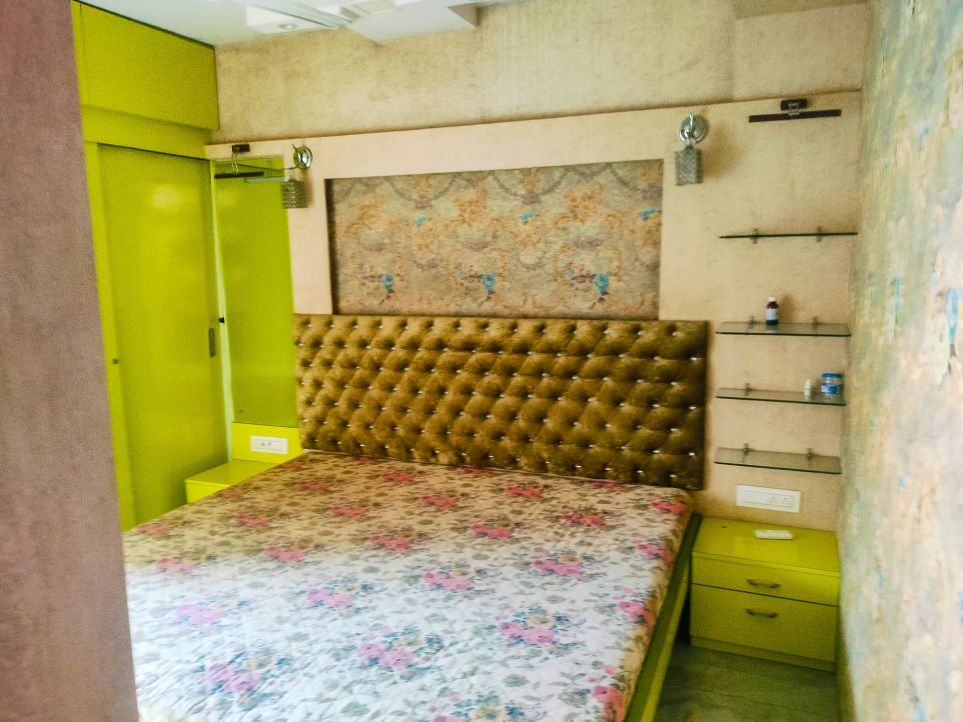 Property Photos 6