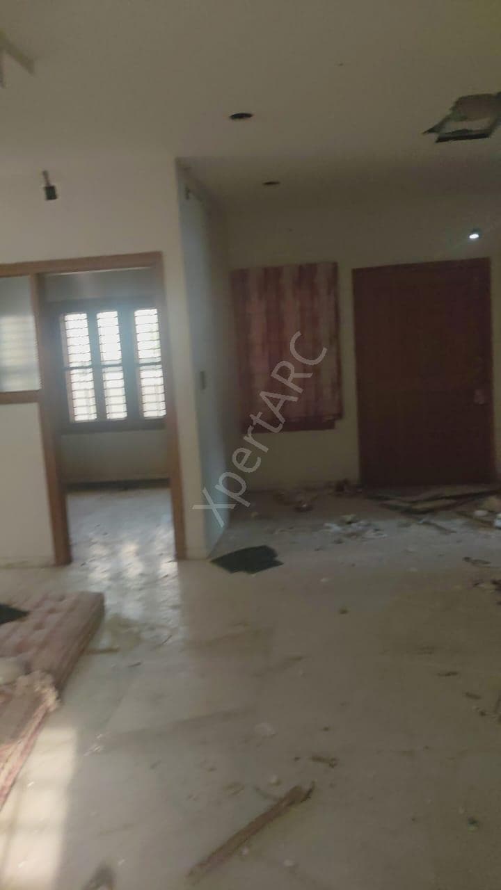 Property Photos 18