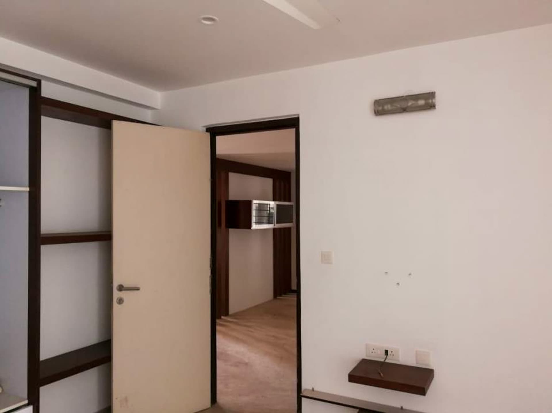 Property Photos 38