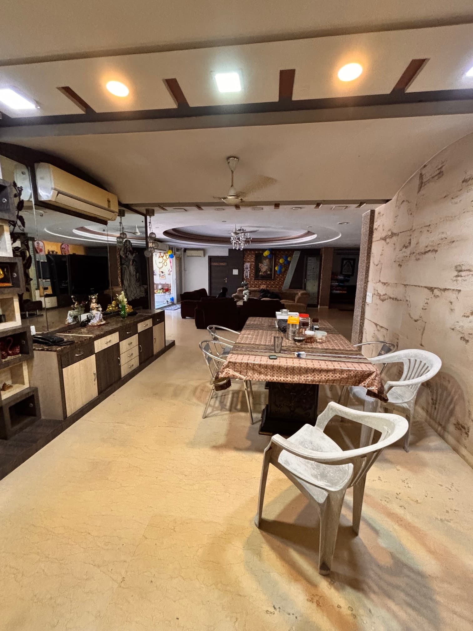 Property Photos 11