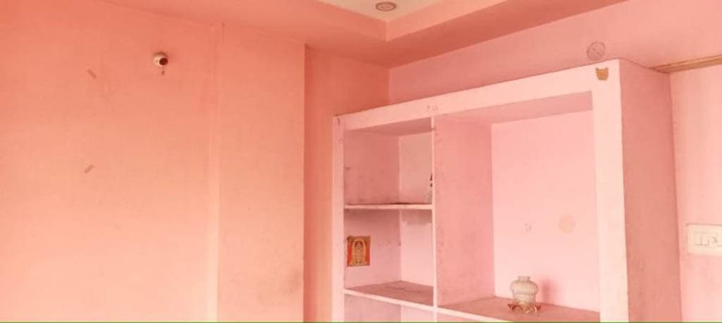Property Photos 17