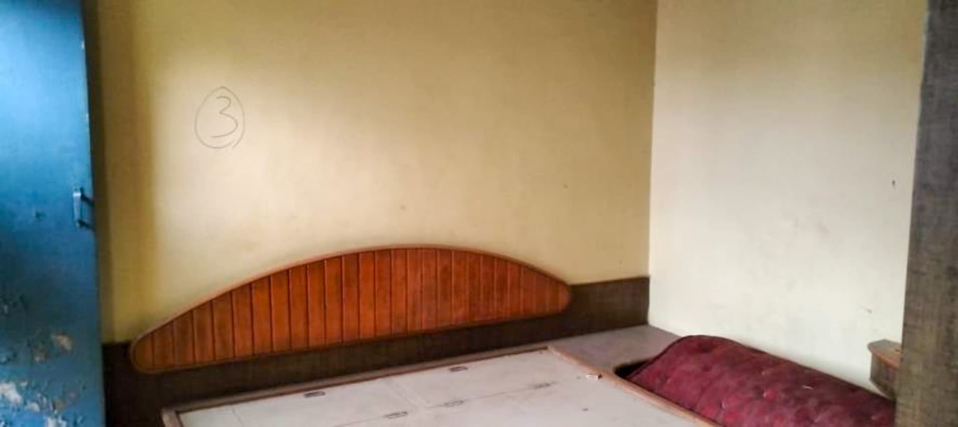 Property Photos 6