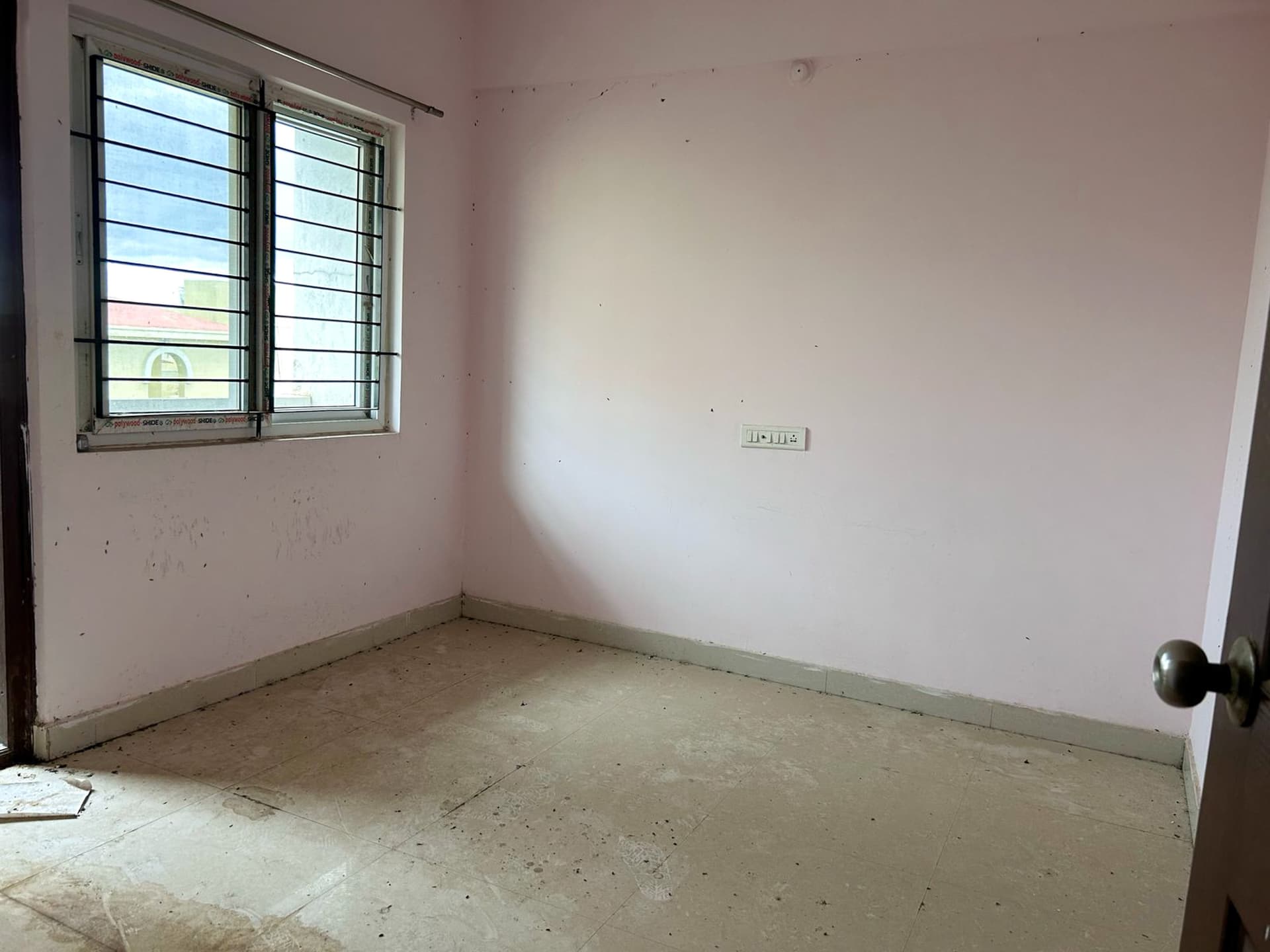 Property Photos 6